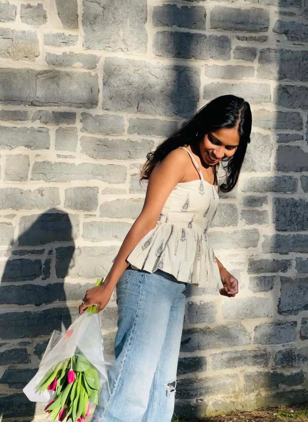 Noodle strap short top.